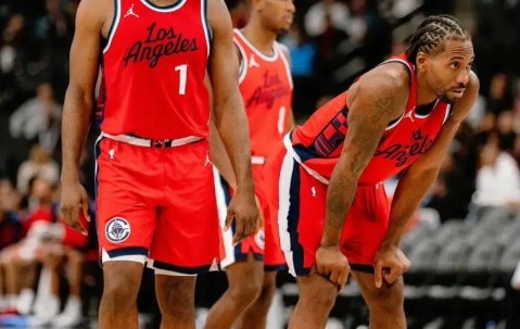 英雄联盟2025总决赛-休斯敦火箭发布备战花絮，赛前迎来里程碑，葡超任务艰巨，年轻球员得到机会的简单介绍