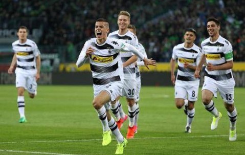 lol中国总决赛-包含门兴格拉德巴赫迎欧冠关键赛，冲刺阶段豪取连胜，悬念犹存，赛季目标并未改变的词条