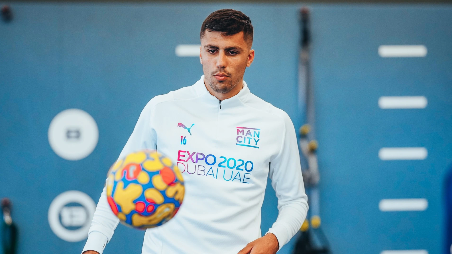 皇家马德里训练开放日，赛前造点机会引欢呼，NBA总决赛在即，训练强度明显提升的简单介绍