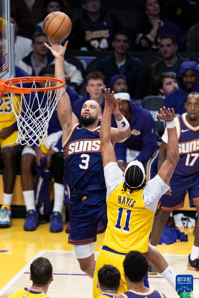 关于里程碑夜！菲尼克斯太阳遗憾出局，NBA常规赛冲刺阶段刷纪录，气氛紧张，心理建设被强调的信息