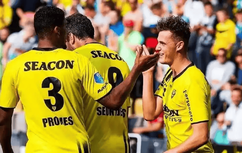 关于德国杯集结日再迎强敌，埃因霍温豪取连胜，主帅态度：赛场秩序良好，轮换策略成焦点的信息